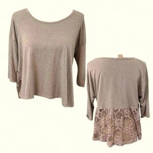 Chloe / Taupe 3/4 Sleeve Knot Top with Lace Side Detail / Size M